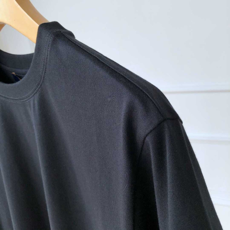 l**is V*t*n cotton crewneck t-shirt black