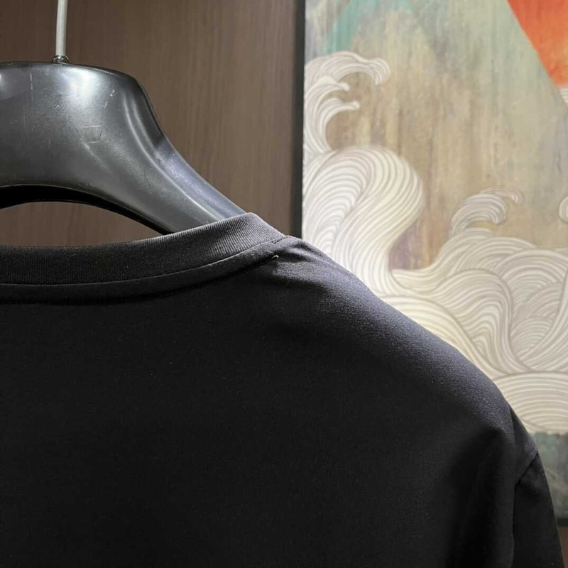 G*u*i logo embroidered cotton t-shirt black