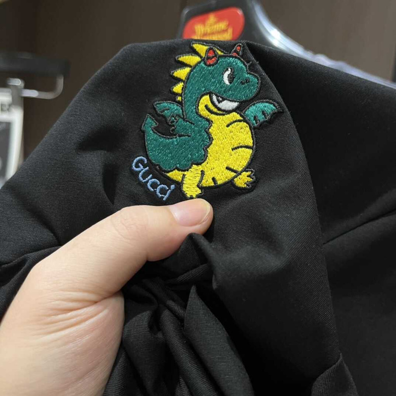 G*u*i logo embroidered cotton t-shirt black