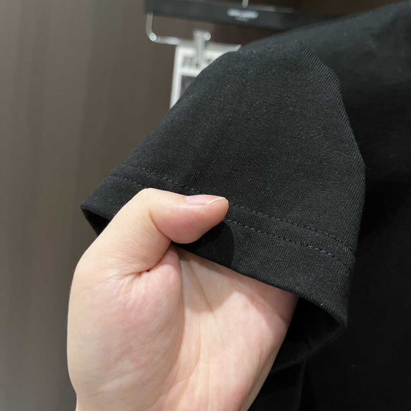 l**is V*t*n logo embroidered cotton t-shirt black