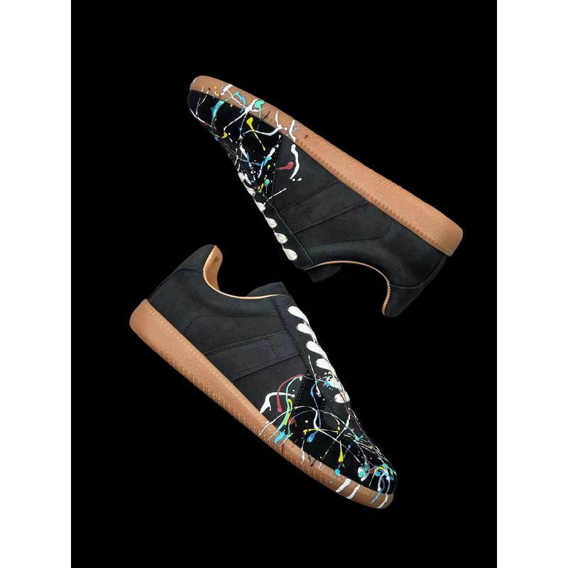 ma*s*n Ma*i*la paint drop sneakers black