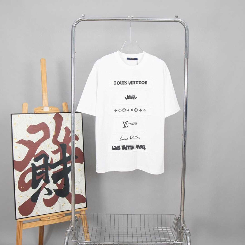 l**is V*t*n logo signaturet-shirt white