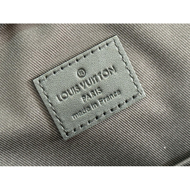 l**is V*t*n avenue backpack damier infini leather