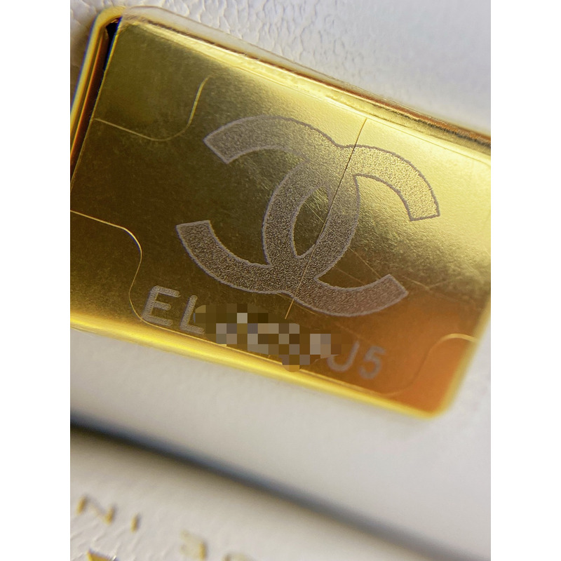 Ch*el flap bag cavair gold-toned hardware white