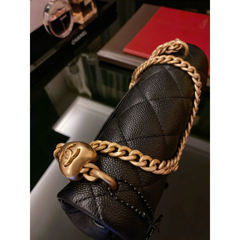 Ch*el flap bag cavair gold-toned hardware black