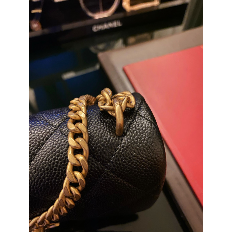 Ch*el flap bag cavair gold-toned hardware black