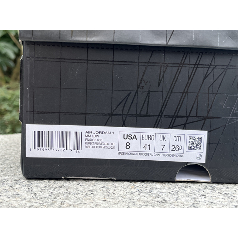 Air Jordan 1 Low Top Sneakers \