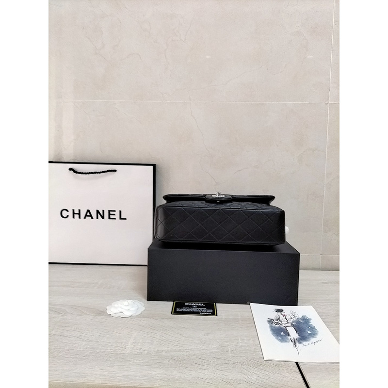 Ch*el classic medium flap shoulder bag black