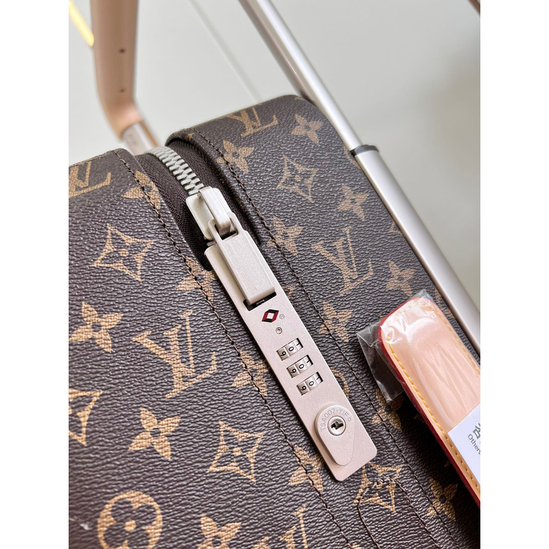 l**is V*t*n horizon 50 luggage brown