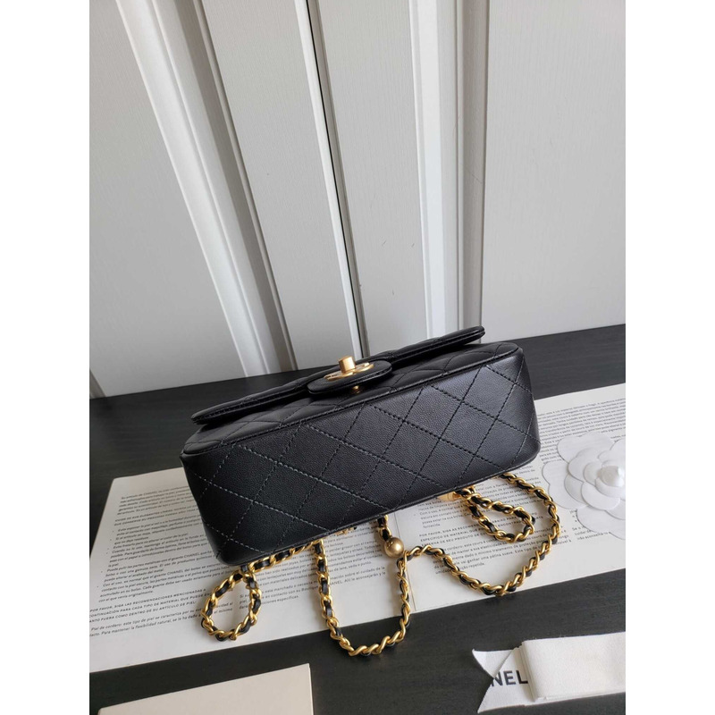 Ch*el flap bag gold-tone lambskin in black