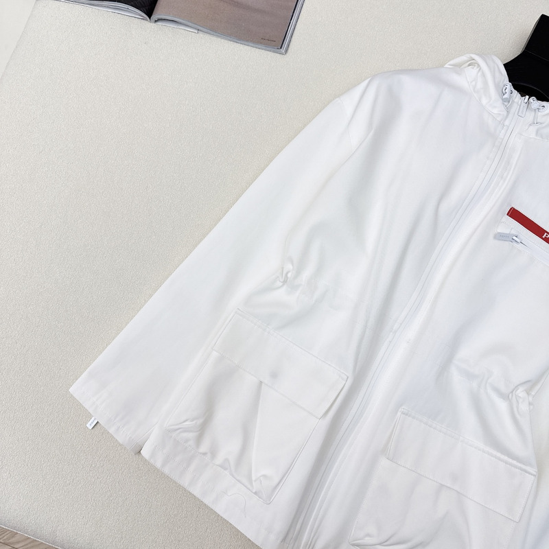 Pra*a ripstop hooded windbreaker in white