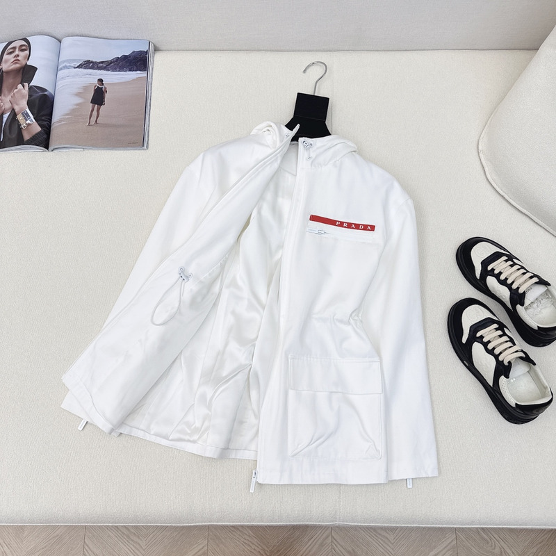 Pra*a ripstop hooded windbreaker in white