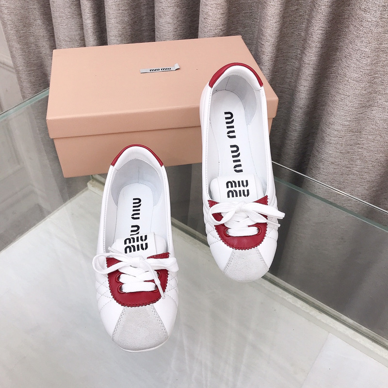 Miu Miu Lace-up Leather Ballet Flats White And Red