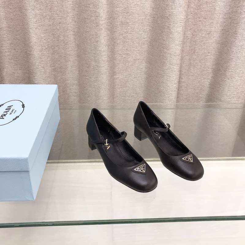 Pra*a nappa leather mary jane pumps black