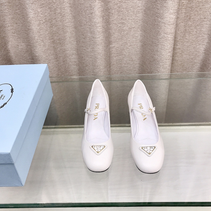 Pra*a nappa leather mary jane pumps white