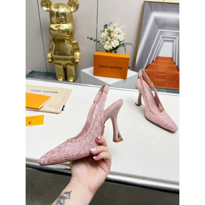 l**is V*t*n lace sandals heels in pink