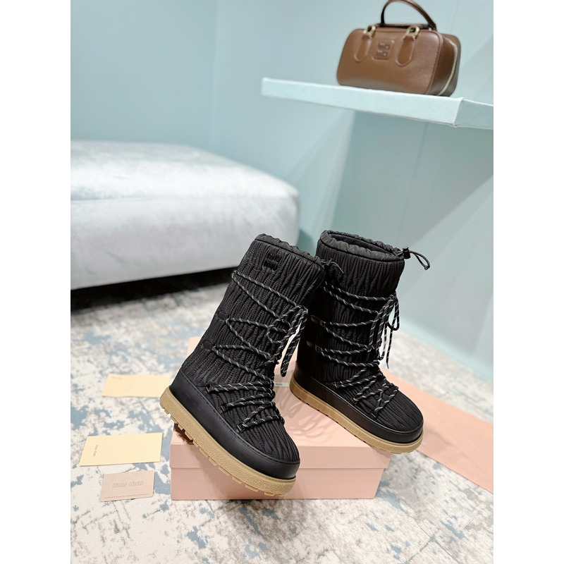 Miu Miu Snow Boots Black