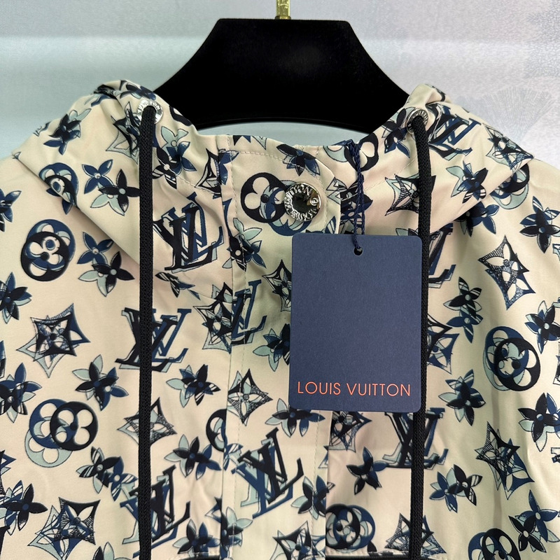 l**is V*t*n monogram hooded jacket beige&black