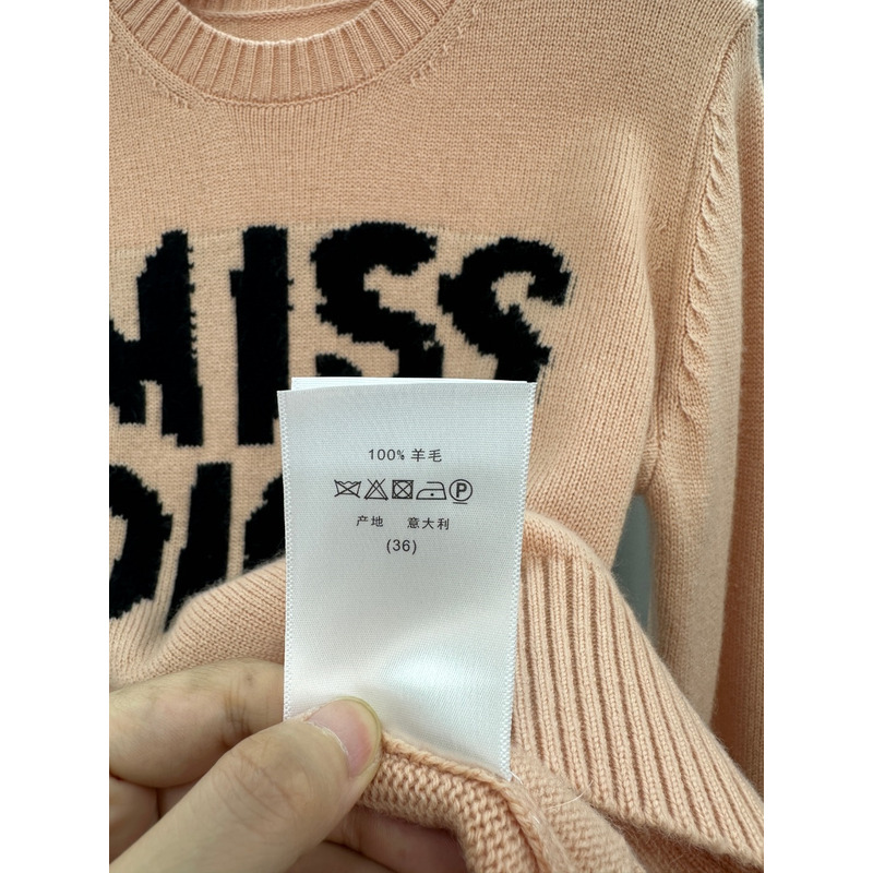 D*or cashmere sweater with black miss D*or graffiti motif pale pink