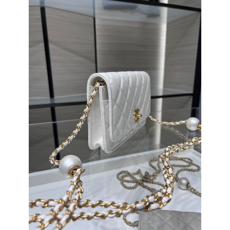 Ch*el lambskin, imitation pearls & gold metal in white