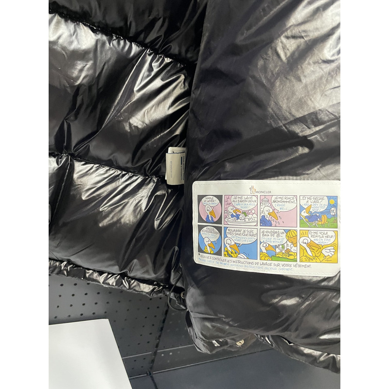 Moncler Montbeliard Down Jacket Black