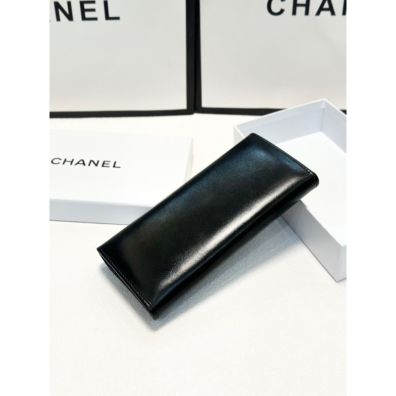 Ch*el cc long bifold wallet black