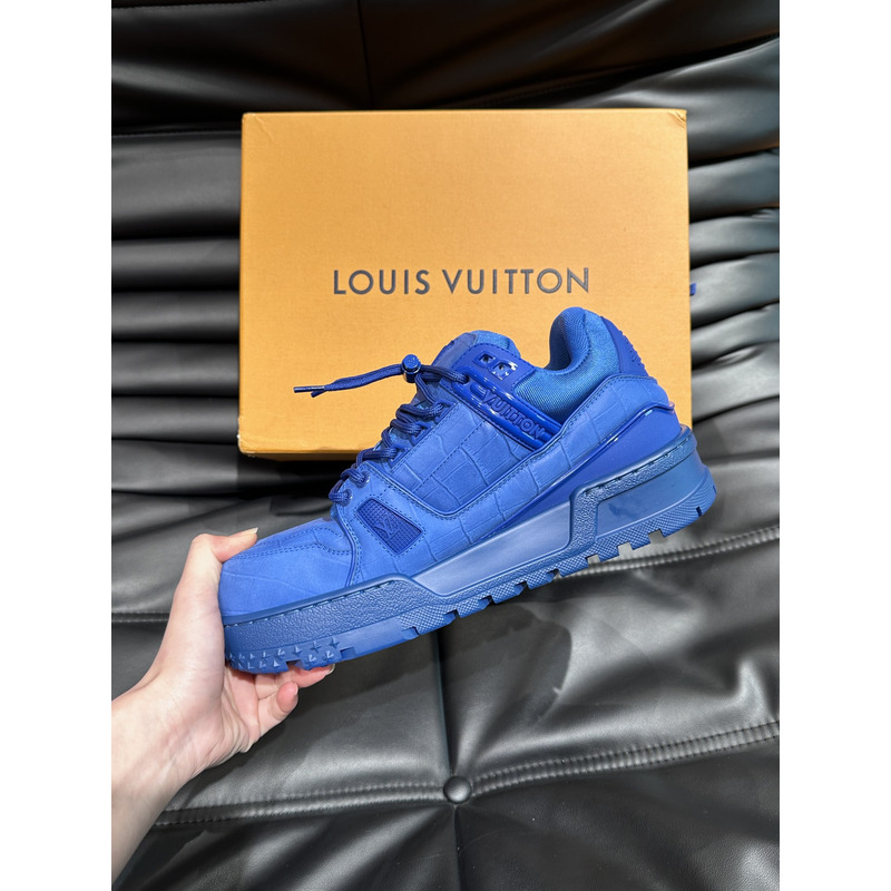 l**is V*t*n lv trainer maxi blue