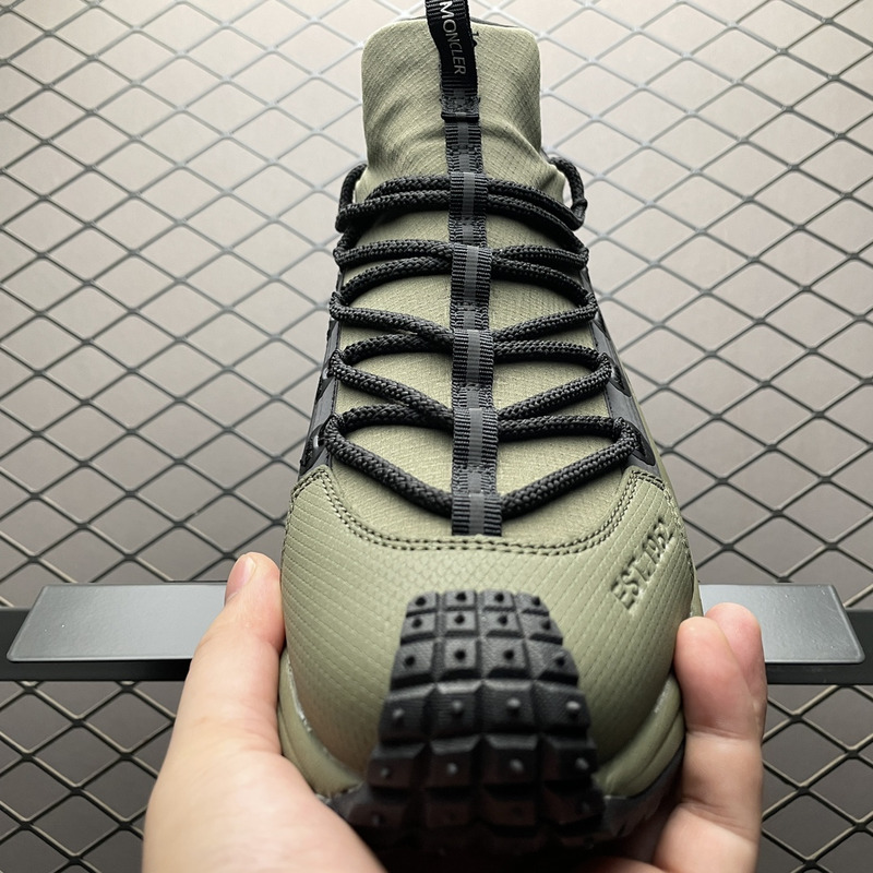 Moncler Trailgrip Lite2 Logo Print Ripstop And Rubber Sneakers Light Green