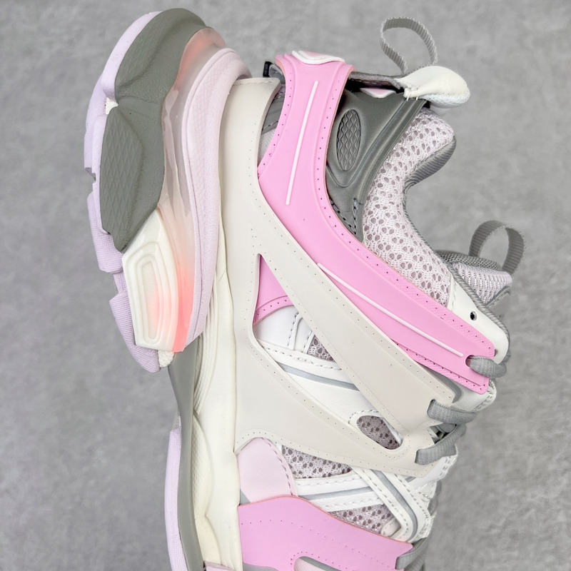 Ba*len*cia*ga track sneaker in pink