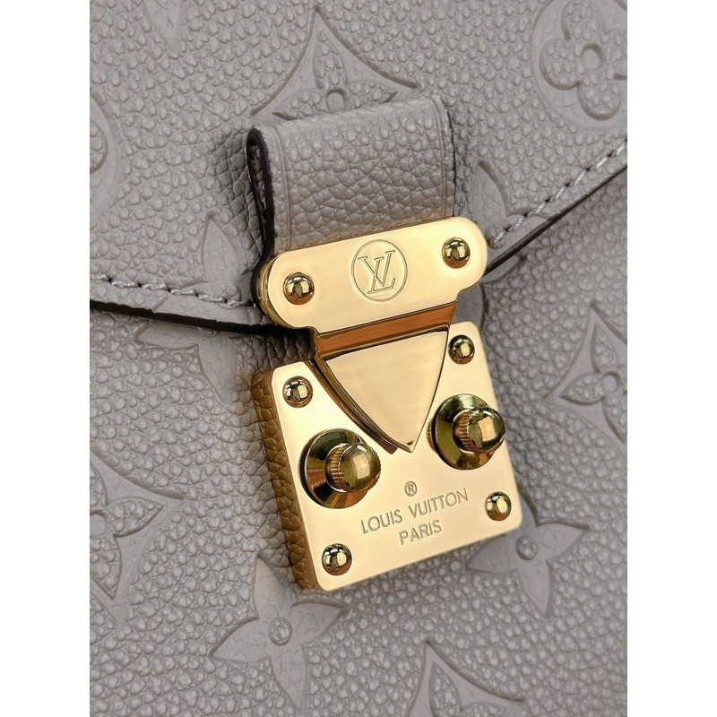 l**is V*t*n pochette métis monogram empreinte beige