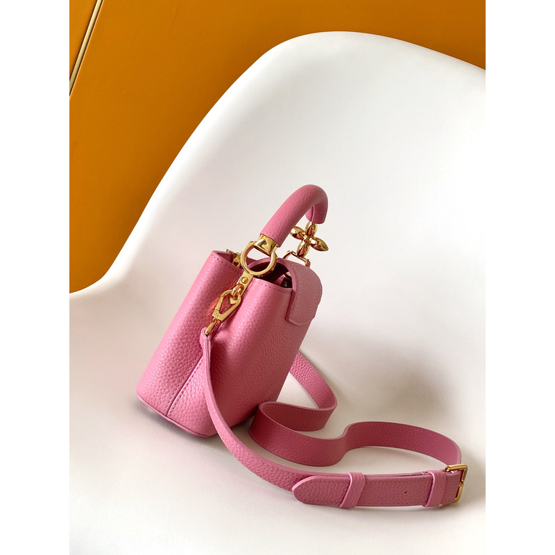 l**is V*t*n capucines east-west mini in light pink