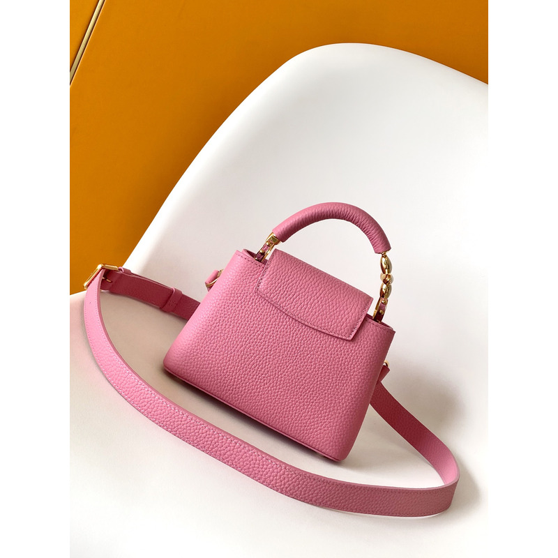 l**is V*t*n capucines east-west mini in light pink