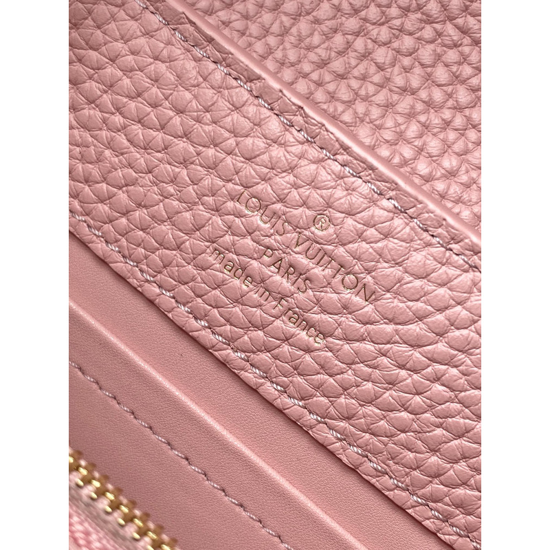 l**is V*t*n capucines east-west mini in pink