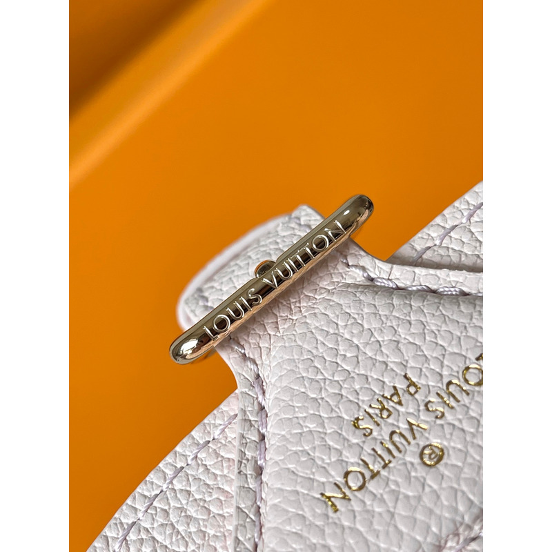 l**is V*t*n backup pink