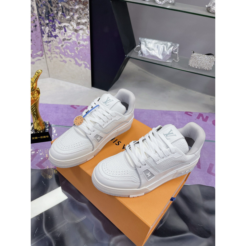 l**is V*t*n trainer sneaker white