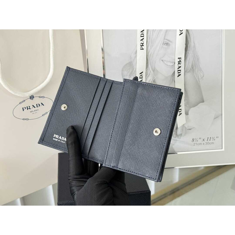 Pra*a black saffiano leather money clip