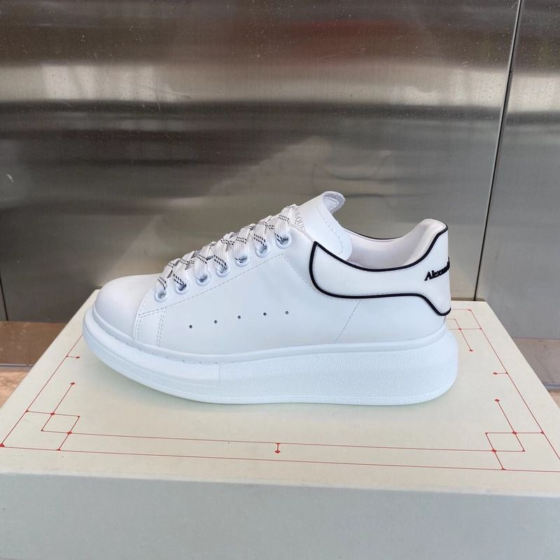 Alexander McQueen Raised-sole Low-top Leather Trainers