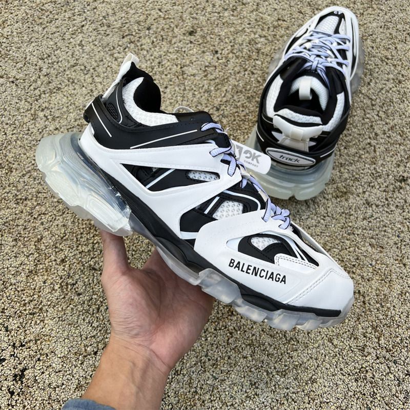 Ba*len*cia*ga men''s track trainers clear sole in white