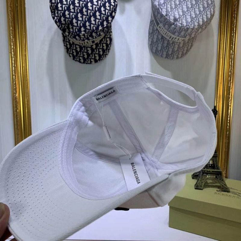 Ba*len*cia*ga crew baseball cap