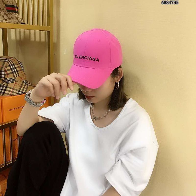 Ba*len*cia*ga baseball cap with embroidered logo