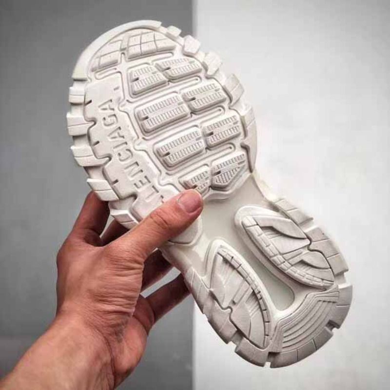 Ba*len*cia*ga chunky track sandals