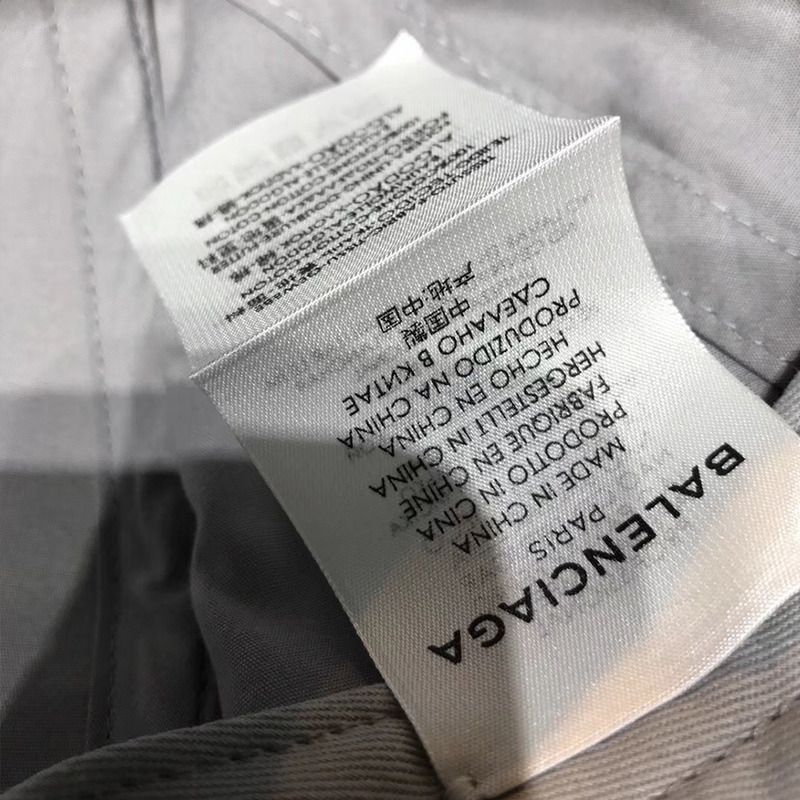 Ba*len*cia*ga embroidered cotton-twill baseball cap