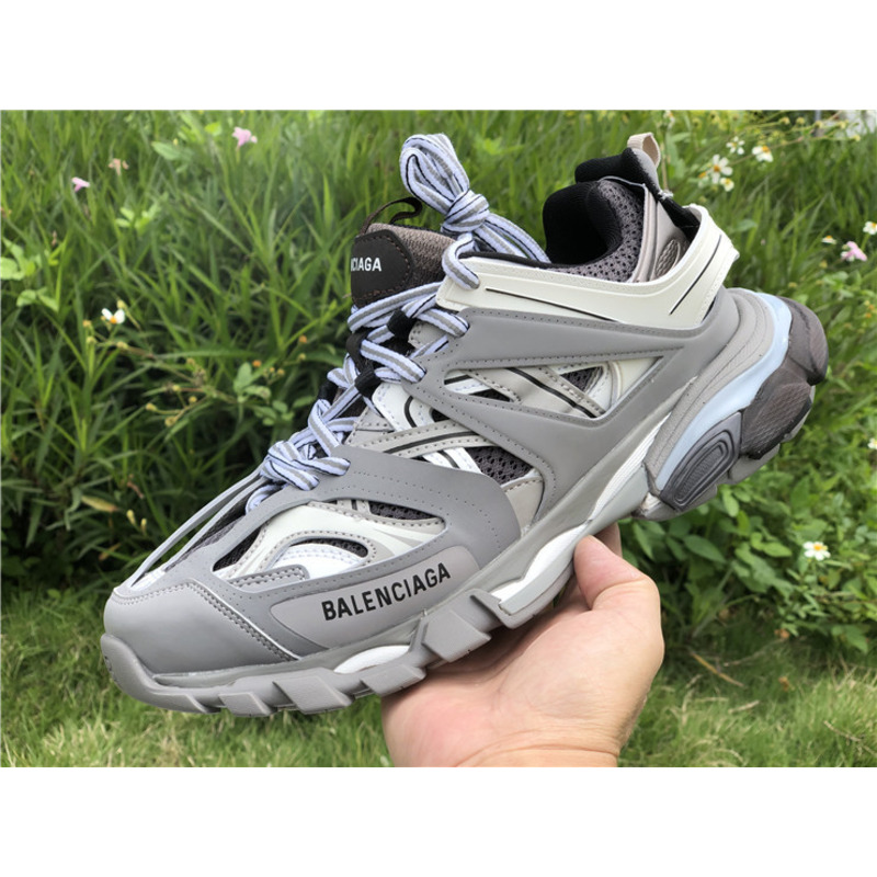 Ba*len*cia*ga 3.0 dark gray sneakers men women