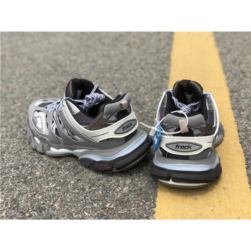 Ba*len*cia*ga 3.0 dark gray sneakers men women