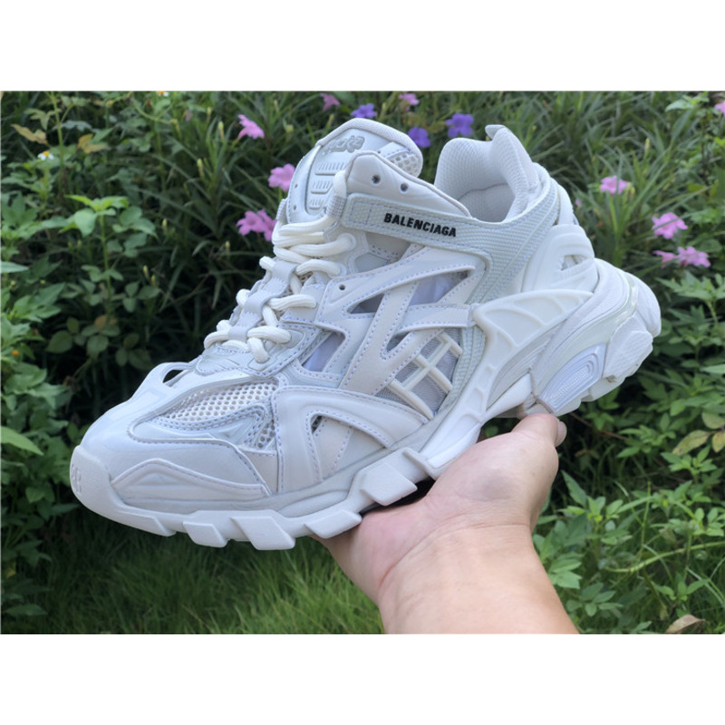 Ba*len*cia*ga 4.0 white gray sneakers men women