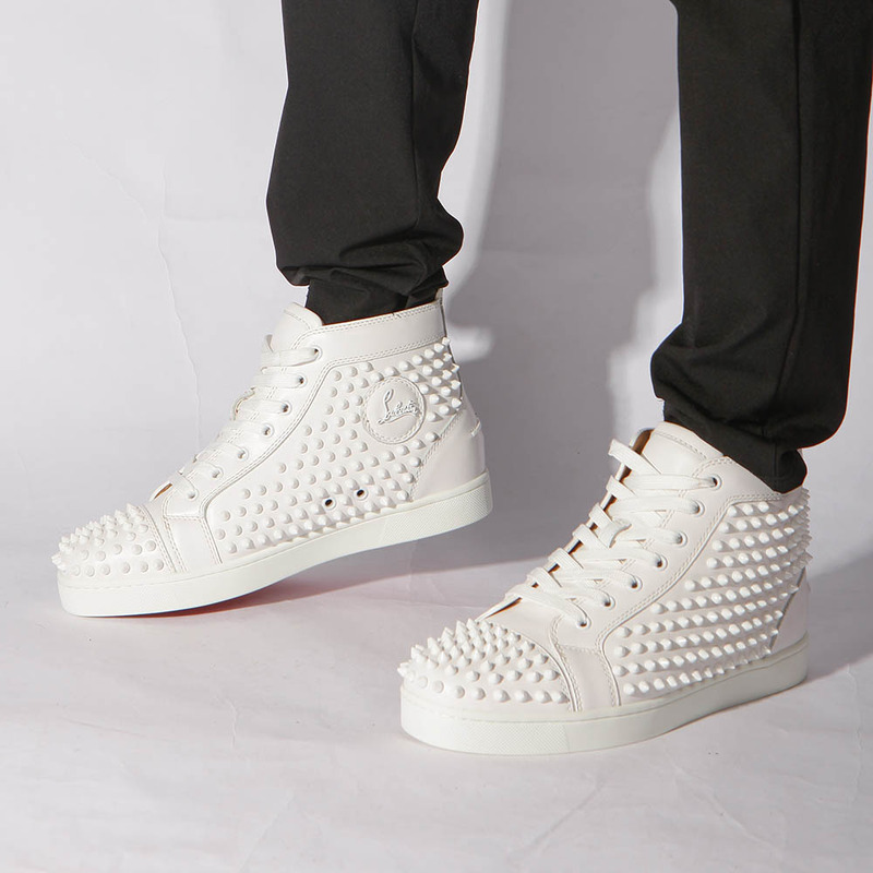 Ch**an louboutin limited version  christmas louboutin l**is spikes men''s flat sneakers white