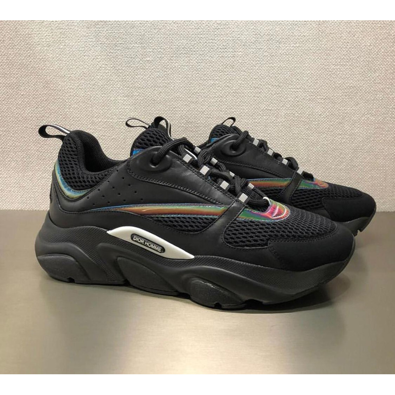 D*or "b22" sneaker in black