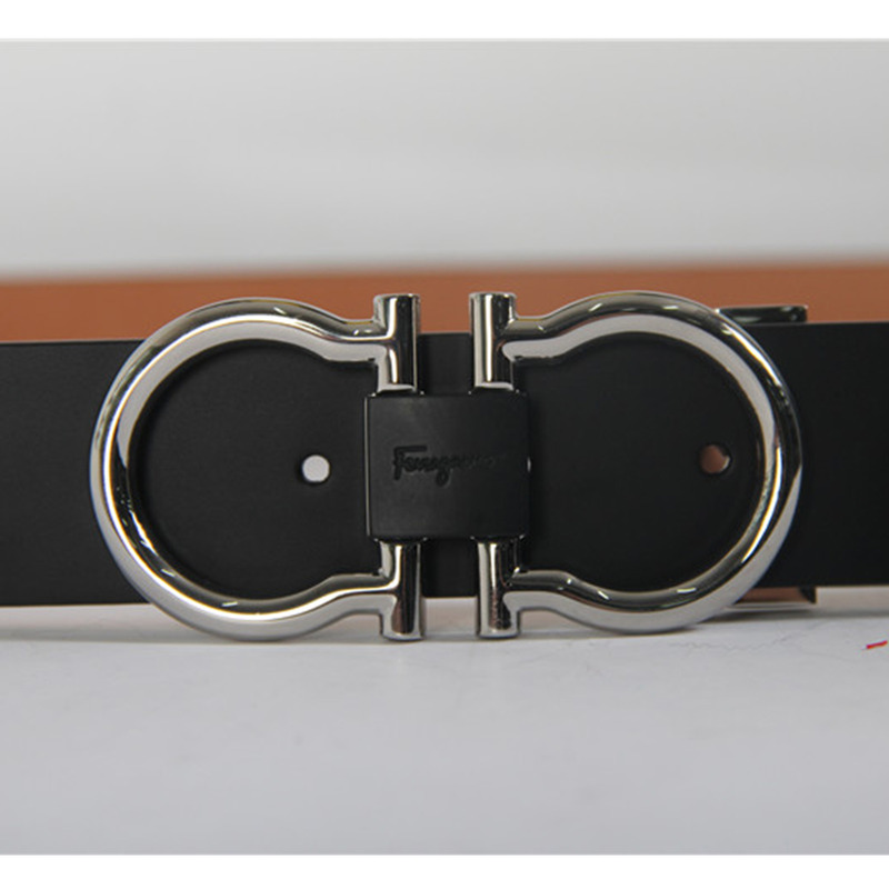 Ferragamo Salvatore Reversible and Adjustable Belt Black leather Grey Buckle