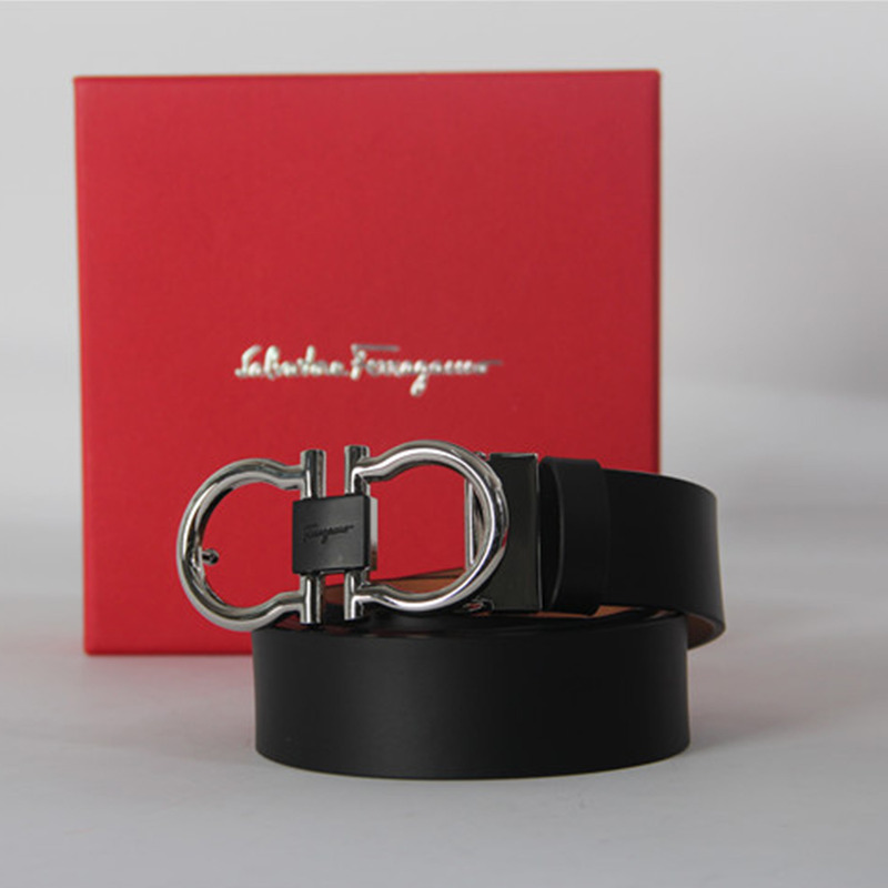Ferragamo Salvatore Reversible and Adjustable Belt Black leather Grey Buckle