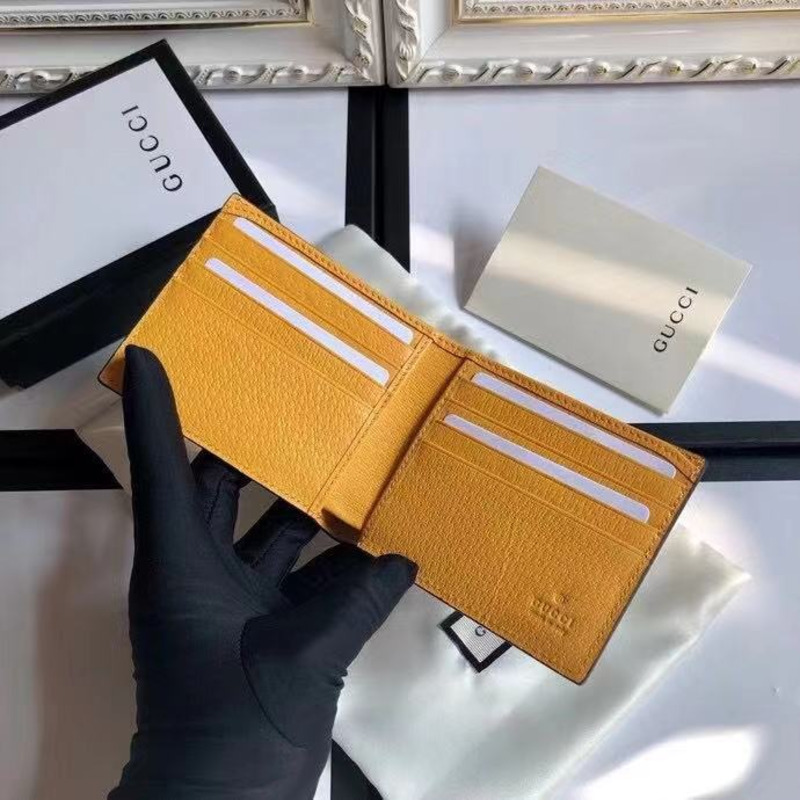 g*u*i S*p*e neo vintage wallet